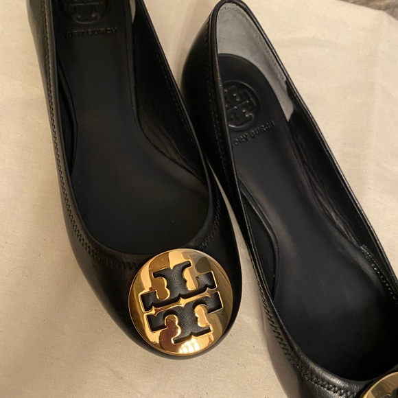 Tory Burch Reva flats. Black pair size 7 brand new. Tan pair gently used size 8. - Picture 2 of 3